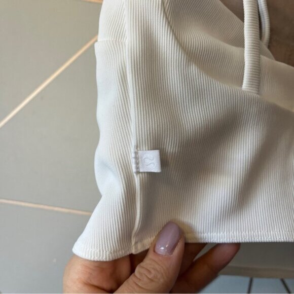 Lululemon Ribbed Back-Twist Yoga Bra Light Support, C/D Cup White - Picture 3 of 5